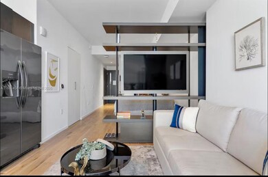 The Elser unit 4004, Miami, FL 33132 - photo 5