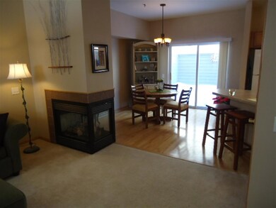 2795 Crinkle Root Dr unit 15, Fitchburg, WI 53711 - photo 5