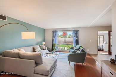 07 Living Room