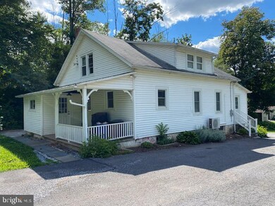33 Weaver Ln, Mohnton, PA 19540 - photo 2