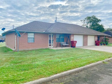 2500 Beverly, Bonham, TX 75418 - photo 6