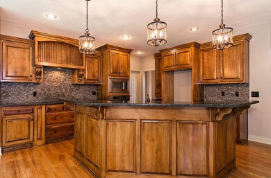 22919 W 48th Terrace, Shawnee, KS 66226 - photo 6