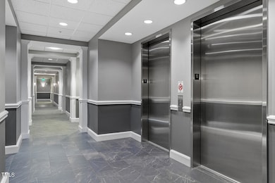 400 W north St_05