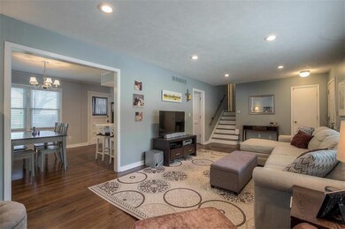 Bright and Open floor plan!