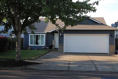 256 Independence Way, Independence, OR 97351 - photo 3