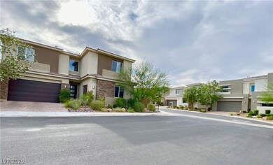 GORGEOUS 0.26 ACRE CORNER LOT!
