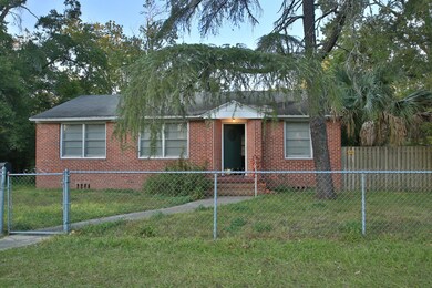 4441 Birkenhead Rd, Jacksonville, FL 32210 - photo 4
