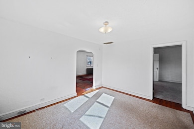 5107 Leeds Ave unit 2ND FLOOR, Halethorpe, MD 21227 - photo 6