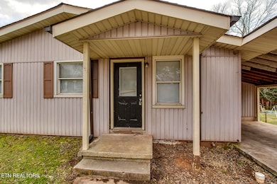 420 N Front St, Rockwood, TN 37854 - photo 2