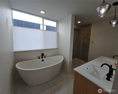 817 24th Ave S unit B, Seattle, WA 98144 - photo 3