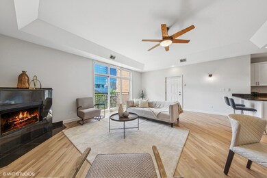 820 W Hubbard St unit 4, Chicago, IL 60642 - photo 5