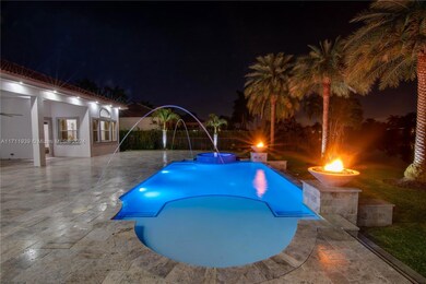 15256 SW 37th St, Davie, FL 33331 - photo 5