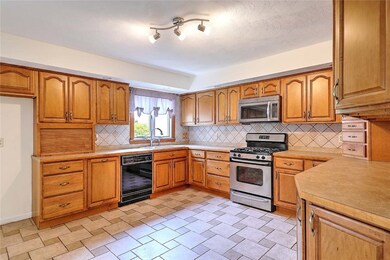2970 Mendon Rd unit 160, Cumberland, RI 02864 - photo 6
