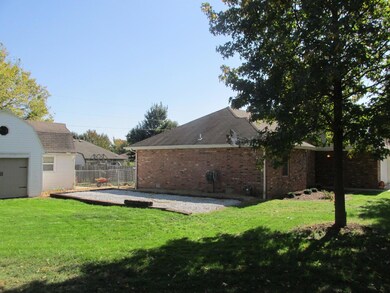 508 N Cherry Circle NIXA