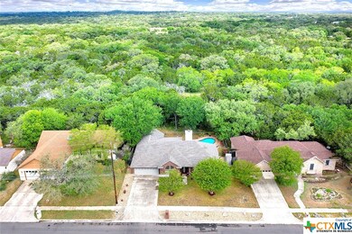 2008 Lancaster St, San Marcos, TX 78666 - photo 2