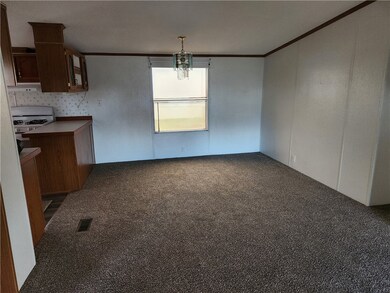 2502 Border Dr, Erie, PA 16506 - photo 6