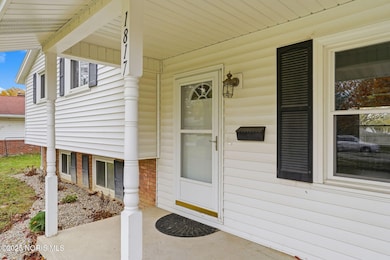 1817 Camelot Ln, Findlay, OH 45840 - photo 7