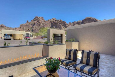 Courtyrad View