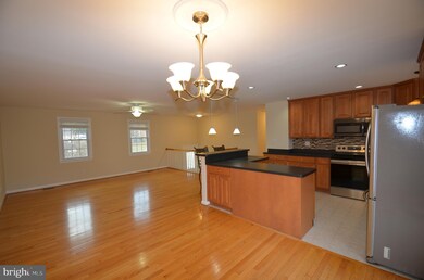 5141 Portsmouth Rd, Fairfax, VA 22032 - photo 6