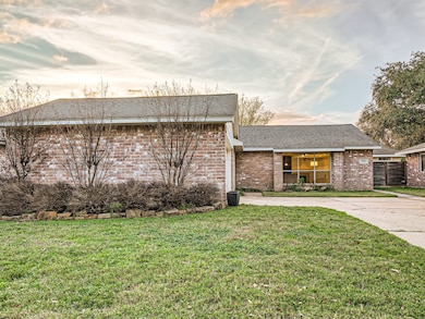 7403 Sunlight Ln, Houston, TX 77095 - photo 2