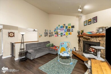 05-IMG_3672_Living Room_SSW
