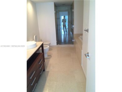 Icon Brickell Tower 1 unit 2415, Miami, FL 33131 - photo 4