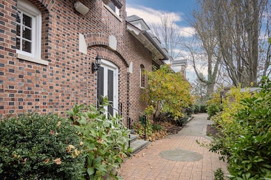 63 Coggeshall Ave, Newport, RI 02840 - photo 5