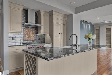 215 Washington St unit Suite 3C, Traverse City, MI 49684 - photo 4