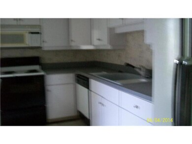 1950 NE Indian River Dr unit 105, Jensen Beach, FL 34957 - photo 2
