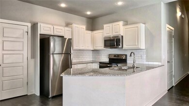 1804 W Izard Loop, Fayetteville, AR 72704 - photo 2