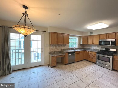 4 Stags Leap Ct, Germantown, MD 20874 - photo 7