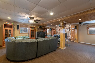 11S464 Book Rd, Naperville, IL 60564 - photo 7