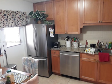 215 SE 3rd Ave unit 407A, Hallandale Beach, FL 33009 - photo 2