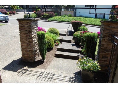 1900 Sunburst Terrace, West Linn, OR 97068 - photo 4