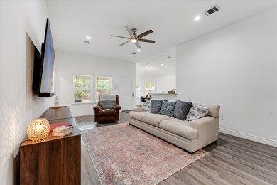 14986 Indian Hill Trail, Willis, TX 77378 - photo 6