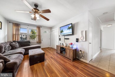 232 Alden Ave, Morrisville, PA 19067 - photo 5