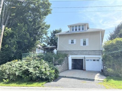 285 Pleasant St, Claremont, NH 03743 - photo 2