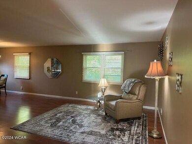 725 Westerly (8)