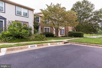 6800 Hutchison St, Falls Church, VA 22043 - photo 2