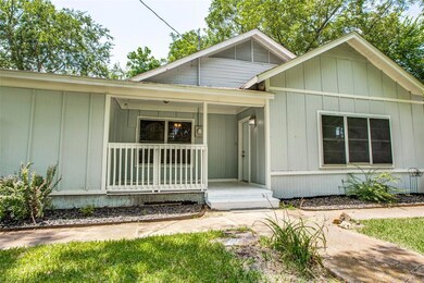 202 Grayson St, Pottsboro, TX 75076 - photo 4