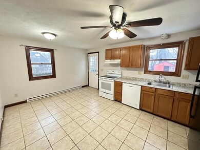129 Darling St unit 131, Indian Orchard, MA 01151 - photo 5
