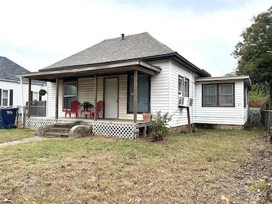 611 N Chapman Ave, Shawnee, OK 74801 - photo 2