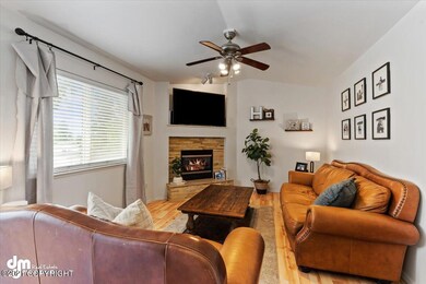 07-Living Room 2_KC_08615
