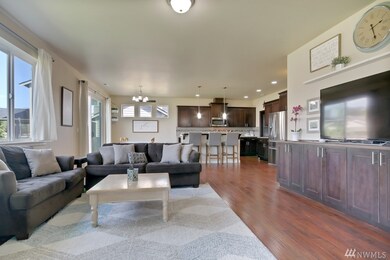 101 Balmer St SW, Orting, WA 98360 - photo 6