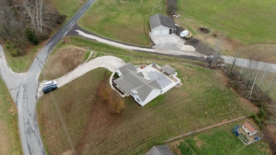 733 Kittle Rd, Wheelersburg, OH 45694 - photo 7