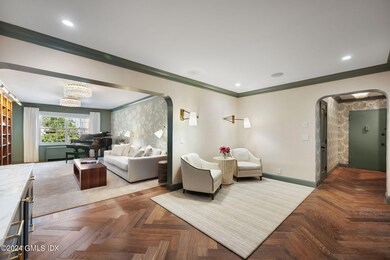 Town & Country Condos unit B11, Greenwich, CT 06830 - photo 3