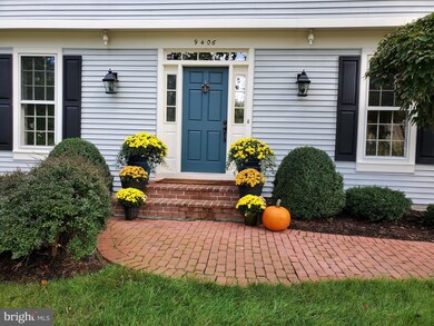 9406 Crosspointe Dr, Fairfax Station, VA 22039 - photo 3