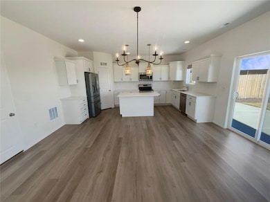 8699 Bynum Dr, Colorado Springs, CO 80908 - photo 2