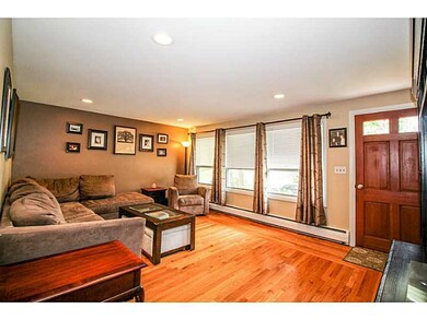 19 Coolridge Ave, Greenville, RI 02828 - photo 4