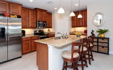 Kitchen with breakfast counter